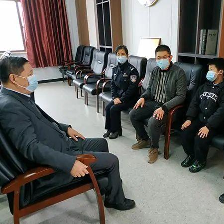(我想成为校长作文)我想成为校长,拒绝无限钞票的诱惑,坚守无广告理念 (我想成为校长作文)我想成为校长,拒绝无限钞票的诱惑,坚守无广告理念