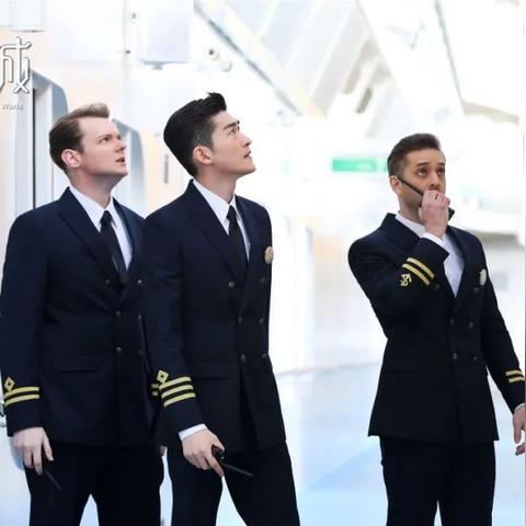 沿着心之航海图中文谐音的音符，探索人生航程中的真谛与自我价值及其心灵潜能的隐秘奥秘