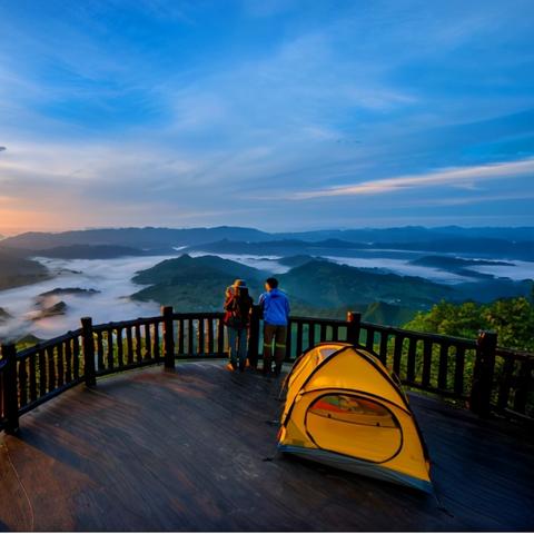 (旭日之城主城升级条件)旭日之城30级升级技巧：打怪升级还是任务升级，该如何选择？