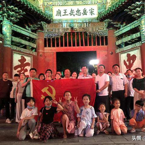 探索历史英雄岳飞的壮丽人生:《精忠报国岳飞传》破解版全攻略与心得分享 探索历史英雄岳飞的壮丽人生:《精忠报国岳飞传》破解版全攻略与心得分享