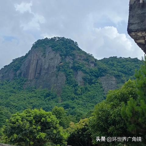 城堡突袭3：新的挑战等待着你，准备好面对更大更强大的敌人了吗？