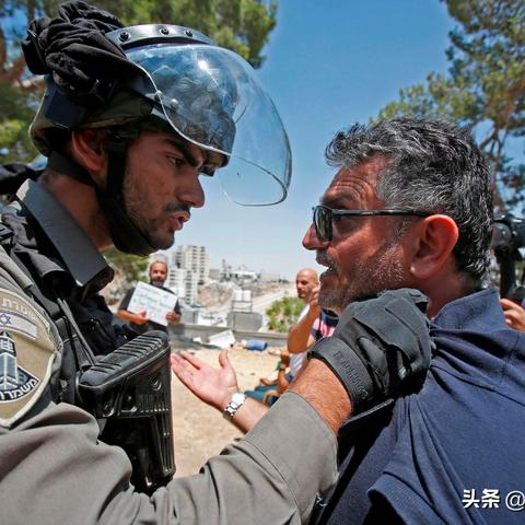 我在三国手游中的奇幻冒险：与英雄并肩作战，书写属于我的传奇篇章