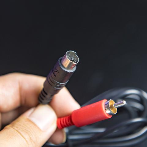 如何解决电脑音箱出现电流声的问题，轻松提升音质和使用体验的有效方法