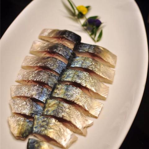 (釜底抽薪的比喻意思)什么是釜底抽薪比喻一个人，具体意思及应用场景是什么？