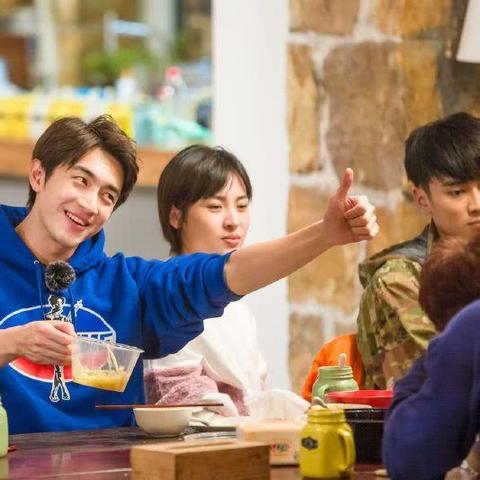 (好听独特的联盟名字两字)创意激情： 用两个字打造个性十足的联盟昵称