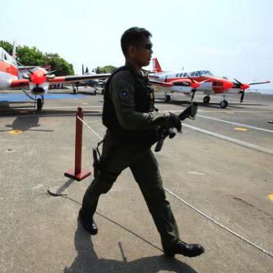 因为台风天气影响,黑潮之上停运了:探究极端气候对日本主要渔业生态和经济影响 因为台风天气影响,黑潮之上停运了:探究极端气候对日本主要渔业生态和经济影响