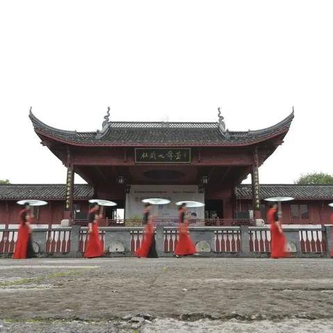 探寻快乐时光:畅游有间酒馆游戏,享受虚拟世界的乐趣 探寻快乐时光:畅游有间酒馆游戏,享受虚拟世界的乐趣